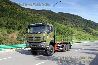 Dongfeng Six Drive Heavy Off-road Truck Offer_army Green 6×6 Off-road Truck မွမ်းမံထားသော