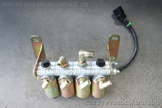 Dongfeng ခြောက်ဘီးယက် EQ2100 လမ်းကြမ်းအထူးယာဉ်လေးပုံတစ်ပုံဆိုလီနွိုက်အဆို့ရှင်