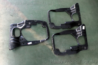 DongfengEQ2100Six wheel driveOff-road အထူးယာဉ် ရှေ့မီးဘောင်