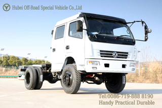 Dongfeng လေး - အဘယ်ကြောင့်အရေဖျားပင့်ခြင်းပန်းတိုင် chassis_tramid ဆက်ကပ်အပ်နှံထားသောယာဉ် chassis _Dolica 4 * 4 Off-off-off-road-road-road truck chassis